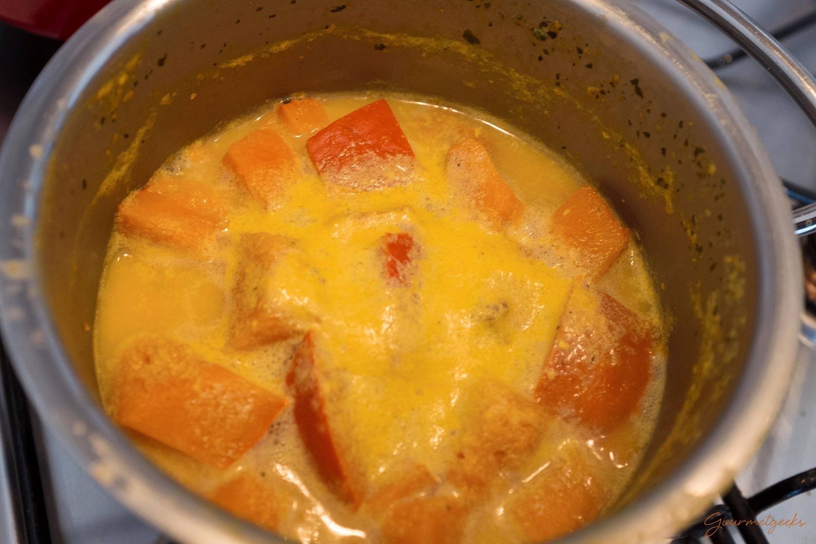 Kürbissuppe aus 5 Zutaten - Gourmetgeeks