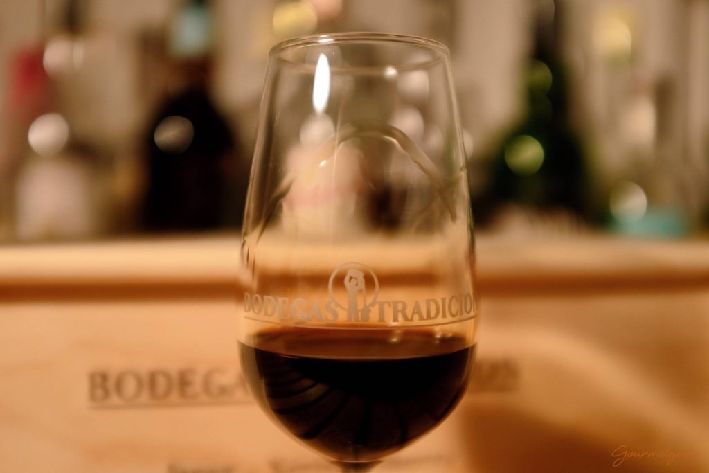 Am Glas hinterlässt der Pedro Ximenez 20 VOS ölige Schlieren - Pedro Ximenez VOS 20