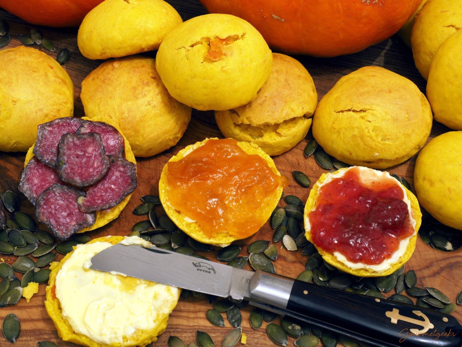 Kürbis Scones - fluffig, frisch und einfach! - Gourmetgeeks