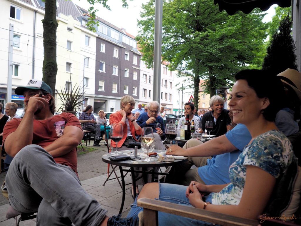 Entspannte Stimmung vorm Lindenquartier